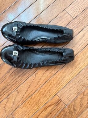Tory Burch Leather Ballet Flats